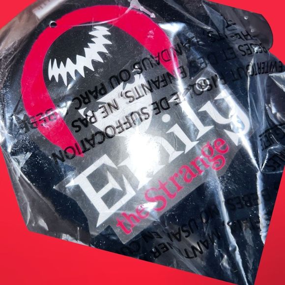 NWT Sealed Bag Emily The Strange Miles The Cat Plush 8" - Picture 4 of 6